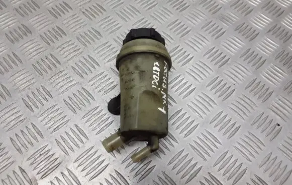Ford Focus Power steering fluid tank/reservoir 98AG3R700AH