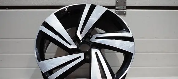 Volkswagen T-Cross R18 alloy rim 2GM601025H