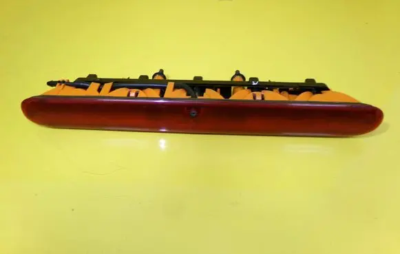 Peugeot 206 Third/center stoplight