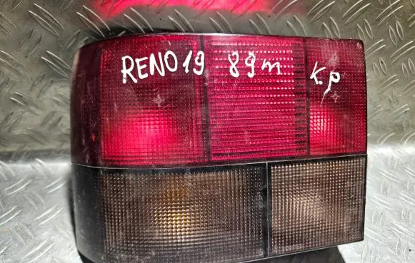 Renault 19 Rear/tail lights 87070