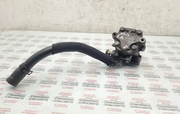 Volkswagen Touareg I Power steering pump 7L6422154A