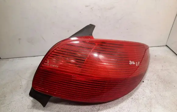 Peugeot 206 Rear/tail lights 2531D
