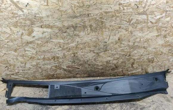 Cadillac SRX Wiper trim 25773455 184695047