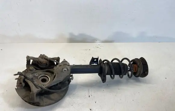 Volkswagen PASSAT B8 Front wheel hub spindle knuckle 5Q0407258A