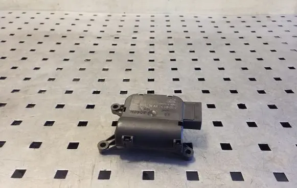 Skoda Yeti (5L) Intake manifold valve actuator/motor 1K2907511C 0132801342