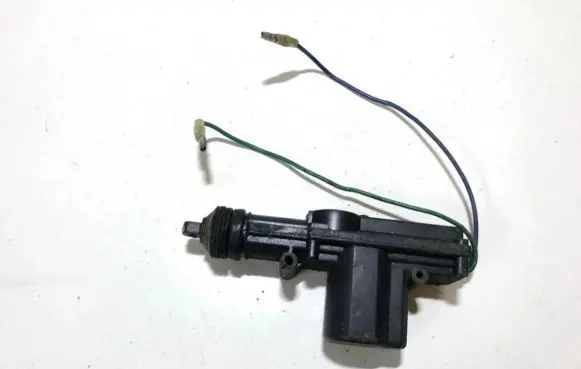 Opel Astra F Central locking motor 932037992