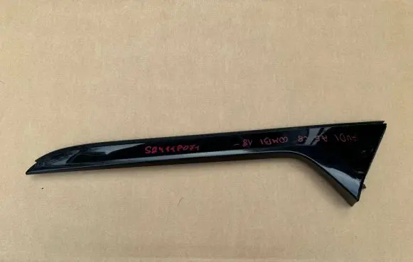 Audi A6 S6 C8 4K Tailgate trim 4K9854871 S2411P071