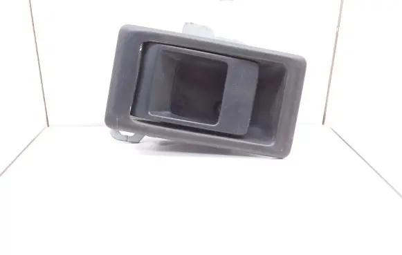 Land Rover Discovery Rear door interior handle DBP6532