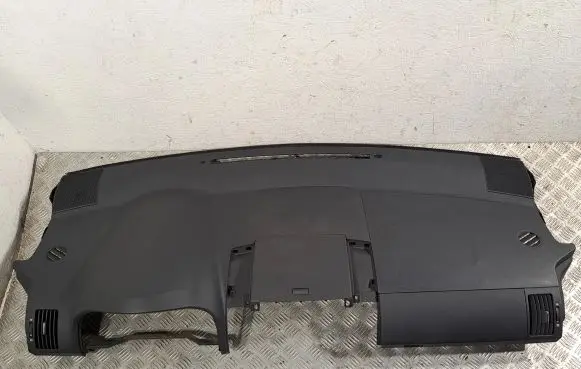 Toyota Corolla Verso AR10 Dashboard 739700F010B0 553020F011B0 553020F010
