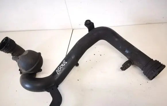 Volkswagen Golf V Intercooler hose/pipe 1k0145770aa
