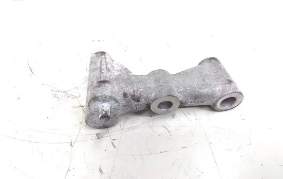 Cadillac CTS A/C compressor mount bracket 12602100