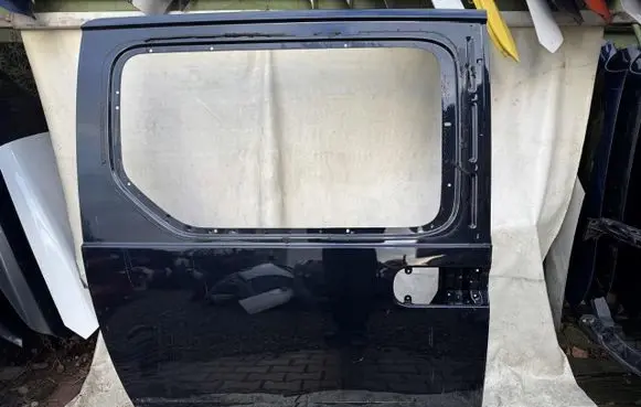 Hyundai Staria Rear door