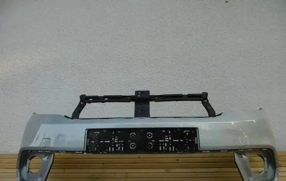Dacia Sandero II Front bumper 9593694504