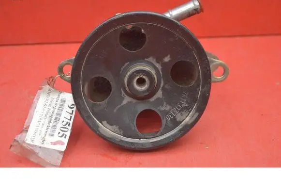 Nissan Primera Power steering pump