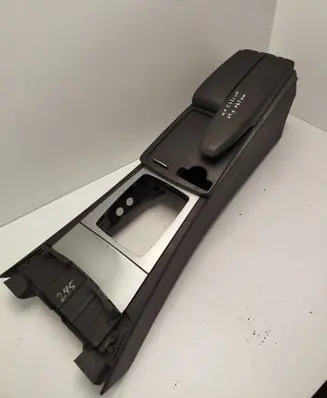 Mercedes-Benz C W204 Glove box central console A2046800150 0005031010