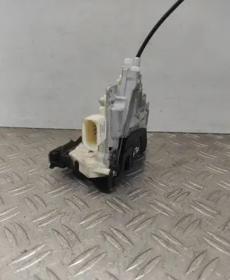 Audi A6 S6 C7 4G Rear door lock 4G0839016 4711358