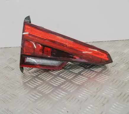 Audi A4 S4 B9 8W Tailgate rear/tail lights 8W5945093B