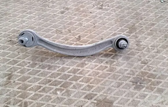 Mercedes-Benz E W212 Rear control arm 20409 20409FI4