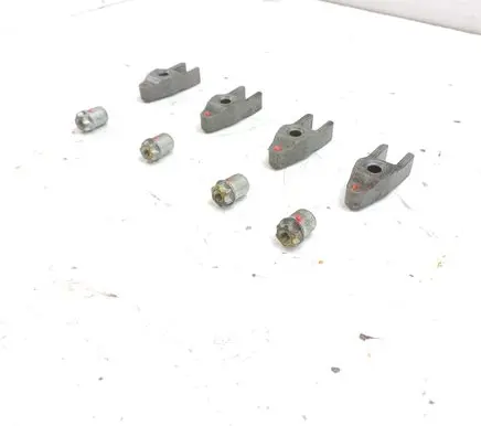 Honda CR-V Fuel Injector clamp holder 