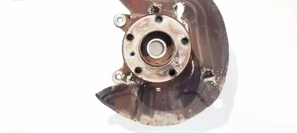 BMW X3 E83 Front wheel hub