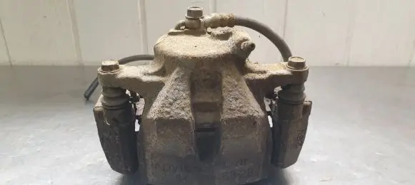 Toyota Prius+ (ZVW40) Front brake caliper 6328