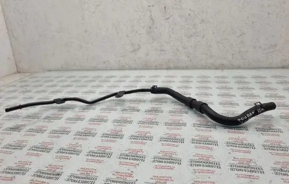 Volkswagen Touran II Engine coolant pipe/hose 5K0121070C