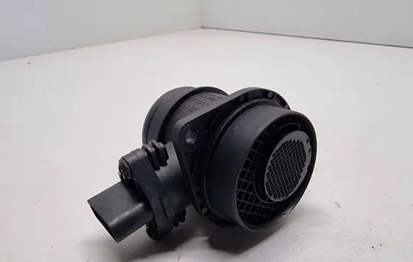 Volkswagen Golf Plus Mass air flow meter 038906461B 0281002531