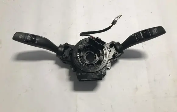 KIA Rio Headlight wiper switch 