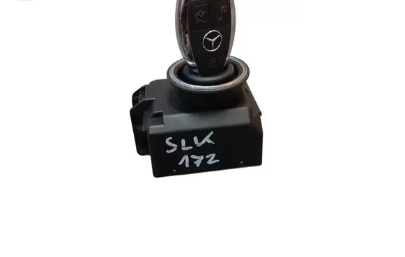 Mercedes-Benz SLK R172 Ignition lock A2189054701 2189054701