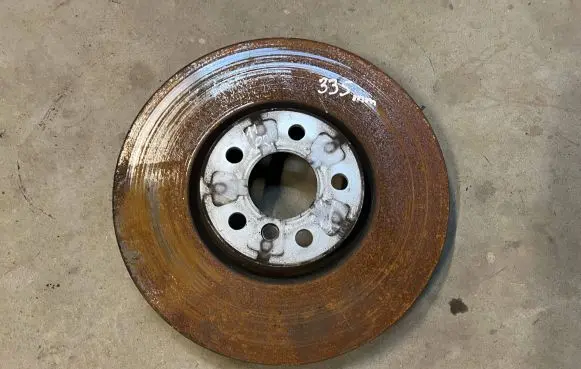 BMW X1 U11 Front brake disc 6891081 34106891081