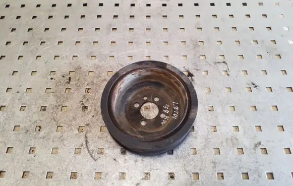 Skoda Octavia Mk2 (1Z) Crankshaft pulley 03G105243
