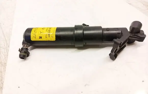 Mercedes-Benz C W203 Headlight washer spray nozzle A2038600647 0308011011 15022002