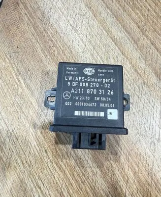 Mercedes-Benz CLS C219 Light module LCM A2118703126 5DF00827802 0001034672