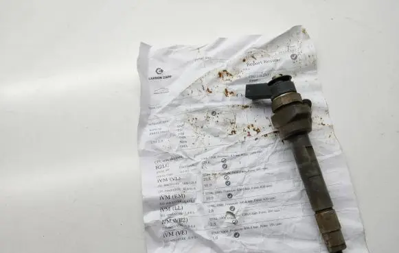 BMW 1 F20 F21 Fuel injector 0445110601
