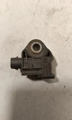 Mercedes-Benz E W213 Airbag deployment crash/impact sensor A2139051300