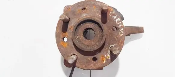 Mitsubishi Carisma Front wheel hub