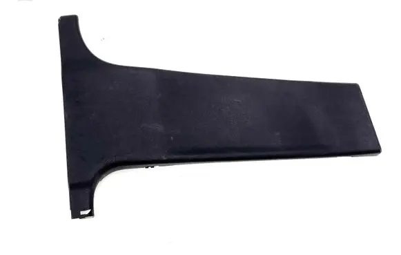 Mercedes-Benz C W204 (B) pillar trim (bottom) A2046900425