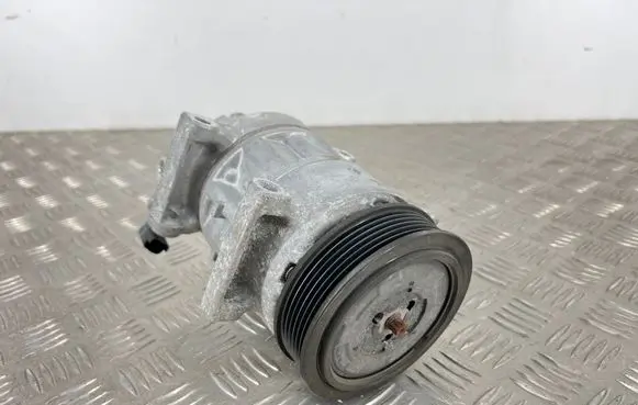 Peugeot 3008 II Air conditioning (A/C) compressor (pump) 9830103980