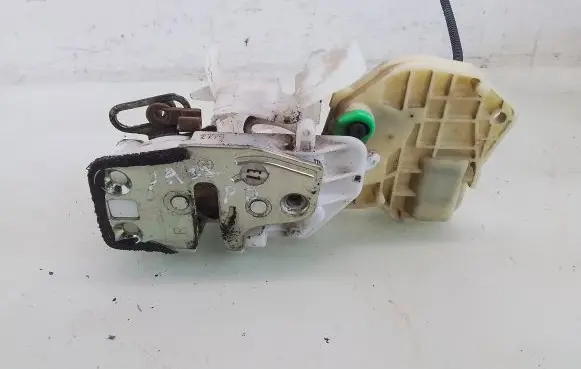Honda Jazz Front door lock 050921
