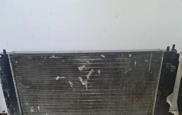 Toyota Corolla E120 E130 Coolant radiator D72056TT