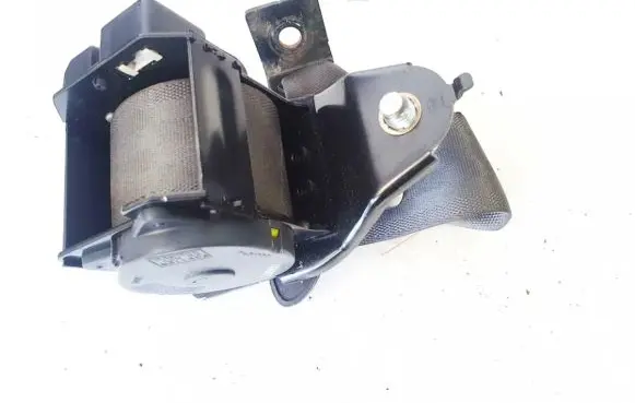 Chevrolet Epica Middle seatbelt (rear) c2122 c0410-4