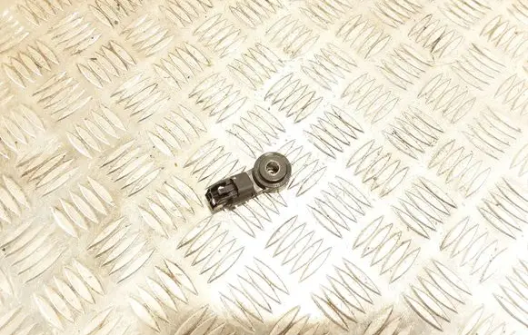 Volvo XC90 Detonation knock sensor 31441011