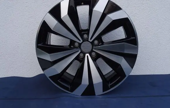 Volkswagen T-Cross R17 alloy rim 2GM601025E 2GM301025M