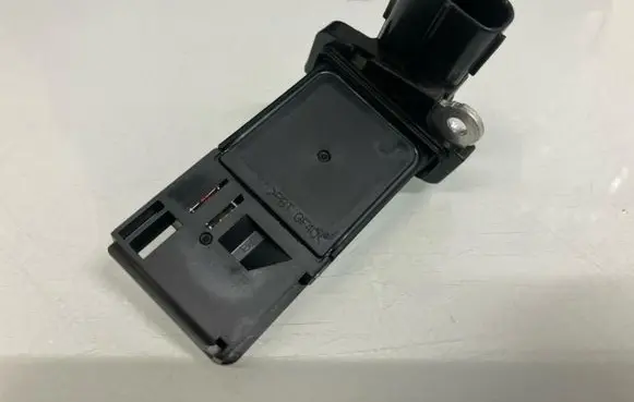 Toyota Corolla E210 E21 Mass air flow meter 2220475030 22204-0Y010
