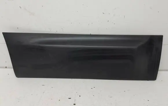 Nissan Qashqai Rear door trim (molding) 82870JD00A