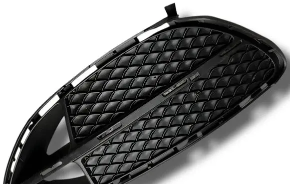 Mercedes-Benz GLA H247 Fender trim (molding) T1315 A2128851922