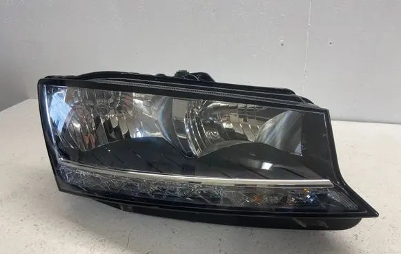 Skoda Fabia Mk3 (NJ) Headlight/headlamp 6V1941016D LE17A6401 030111520200