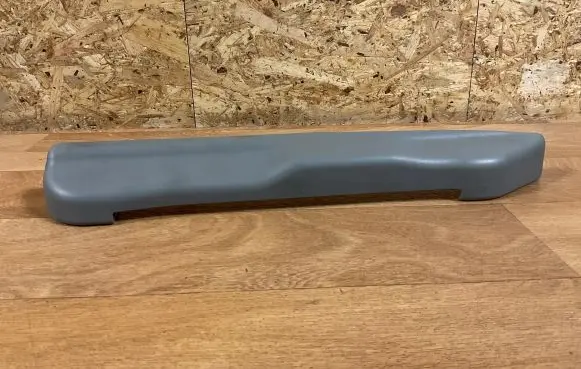 BMW 5 E60 E61 Front passenger seat rail trim 7068502 60829010 706850
