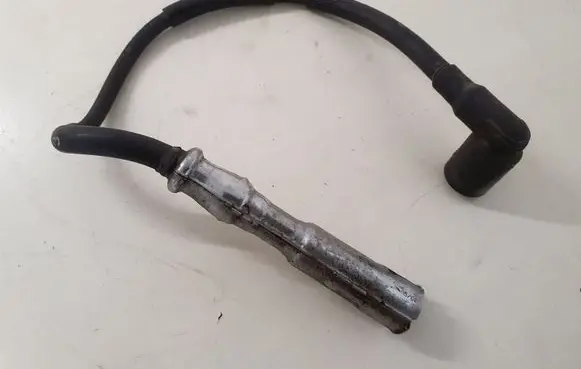 Volkswagen Touran I Ignition plug leads 06A035255C 06A035281A