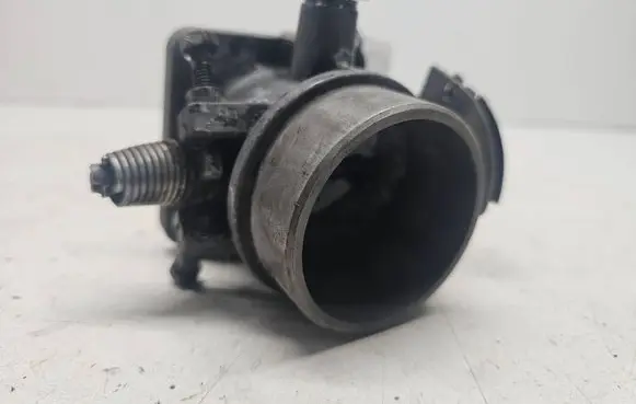 Nissan Patrol 260 Throttle valve